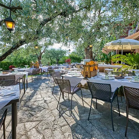 Apartmanhotel Ristorante Al Cardellino