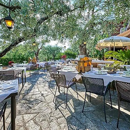 Ξενοδοχείο με διαμερίσματα Ristorante Al Cardellino Μπαρντολίνο